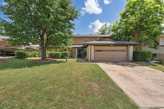 8008 NW 27th St, Bethany, OK 73008
