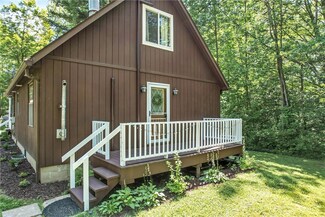 8995 Puritan Ln, Linesville, PA 16424