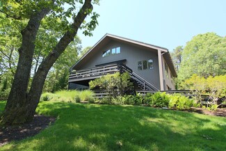 7 Fishermans Rd, Truro, MA 02652