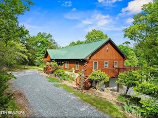 3725 Island View Rd, Sevierville, TN 37876