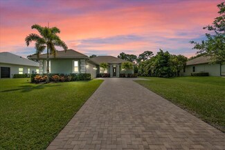 10352 SW Fiddlers Way, Palm City, FL 34990