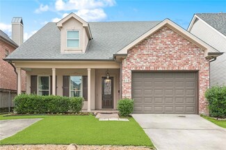 616 Ridgewood Dr, Metairie, LA 70001