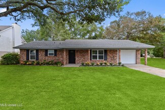 2004 Plover Ln, Gautier, MS 39553