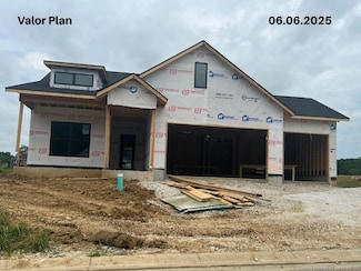 7033 Oaken Ln, Lanesville, IN 47136