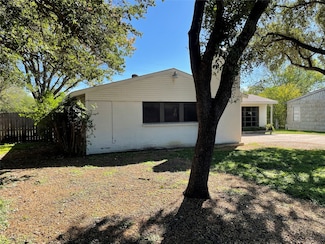 3563 South Dr, Fort Worth, TX 76109