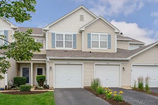 741 Genesee Dr, Naperville, IL 60563