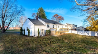 115 Washington Ave, Tappan, NY 10983