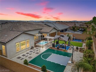 7461 Tucker William St, Las Vegas, NV 89149
