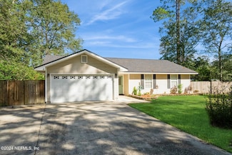 61 Milton St, MacClenny, FL 32063