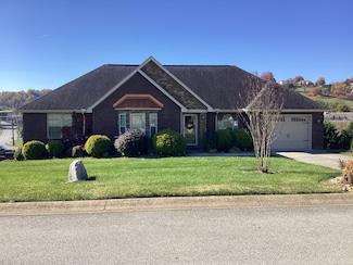 2203 Christopher Ct, Morristown, TN 37814