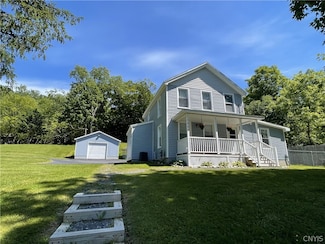 3860 New St, Clinton, NY 13323