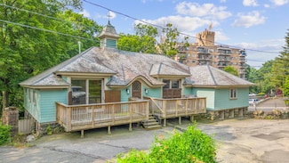 96 Hillside Ave, Waterbury, CT 06710