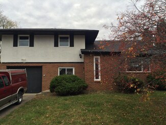 1881 Riverdale Rd, Columbus, OH 43232