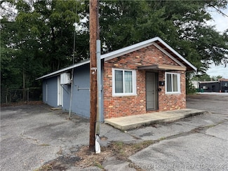 113 N Alley St, Fairmont, NC 28340