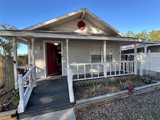 2521 Lorraine St, Tampa, FL 33614