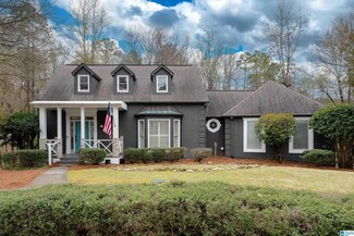 2320 Altadena Crest Dr, Hoover, AL 35242
