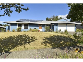 1120 SE 210th Ave, Gresham, OR 97030