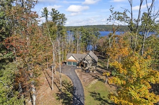 14 Riley Rd, Naples, ME 04055