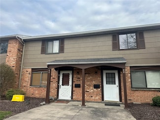 44 Autumn Chapel Way Unit 8, Rochester, NY 14624