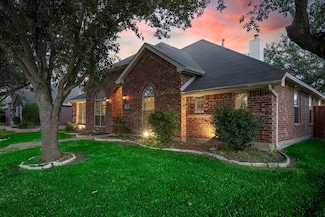 7906 Munich Dr, Rowlett, TX 75089