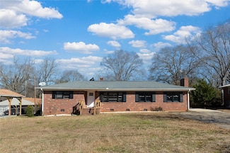 2517 Mckinley Dr, Anderson, SC 29621