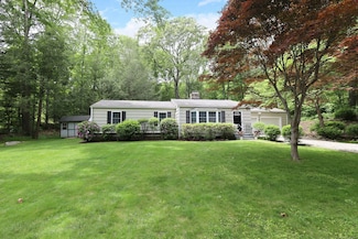 28 Shields Ln, Ridgefield, CT 06877