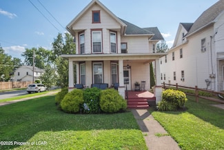 301 Delaware Ave, West Pittston, PA 18643
