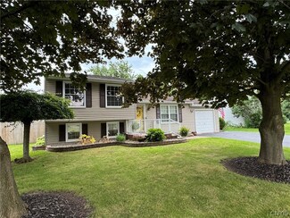 405 Old Cove Rd, Liverpool, NY 13090