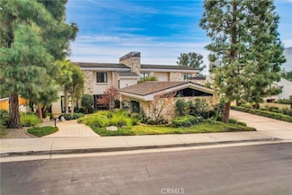15 Inverness Ln, Newport Beach, CA 92660