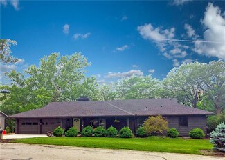 172 Terrace Trail S, Lake Quivira, KS 66217