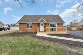 8233 New Castle Ave, Burbank, IL 60459