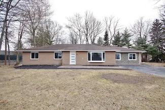 3 Shadowmere Rd, Monroe, NY 10950