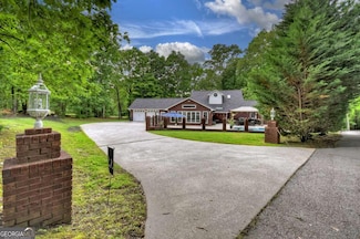 76 White Oak Dr, Blue Ridge, GA 30513
