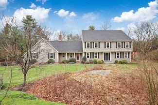 19 Freedom Trail, Norfolk, MA 02056