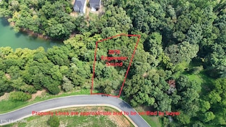 2078 Edgewater Sound Rd, Morristown, TN 37815