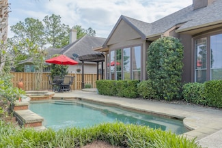 14 Cotillion Ct, Spring, TX 77382