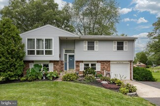 301 Logan Dr, Hatfield, PA 19440