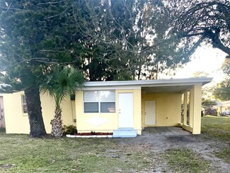 1307 N 20th St, Fort Pierce, FL 34950