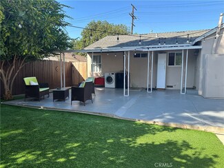 7326 Lindley Ave, Reseda, CA 91335