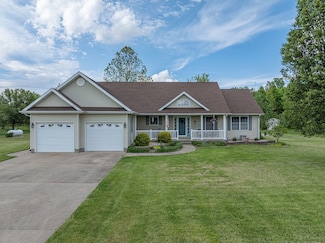 5175 Baker Rd, Salem, IL 62881