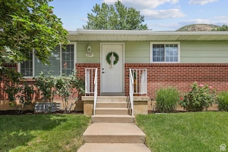 279 Peachtree Dr, Centerville, UT 84014