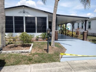 15834 Shoreline Blvd, North Fort Myers, FL 33917