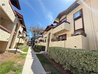 18122 Sundowner Way Unit 1108, Canyon Country, CA 91387