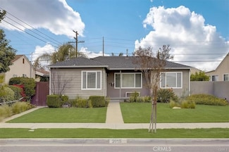 2015 W 152nd St, Gardena, CA 90249