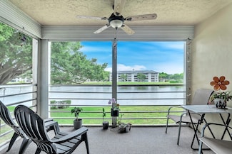 9430 Poinciana Place Unit 202, Davie, FL 33324