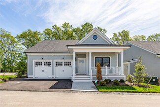 13 Hampton Rd Unit 21, Coventry, RI 02816