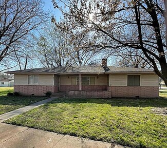 2302 Crawford Ave, Parsons, KS 67357
