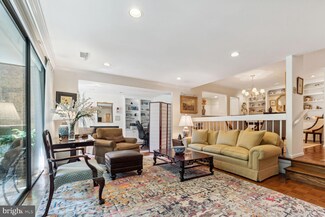 4948 Sentinel Dr, Bethesda, MD 20816