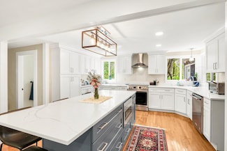 46 Kensington Rd, Hampton Falls, NH 03844