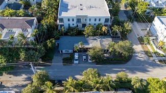 1615 NE 9th St, Fort Lauderdale, FL 33304